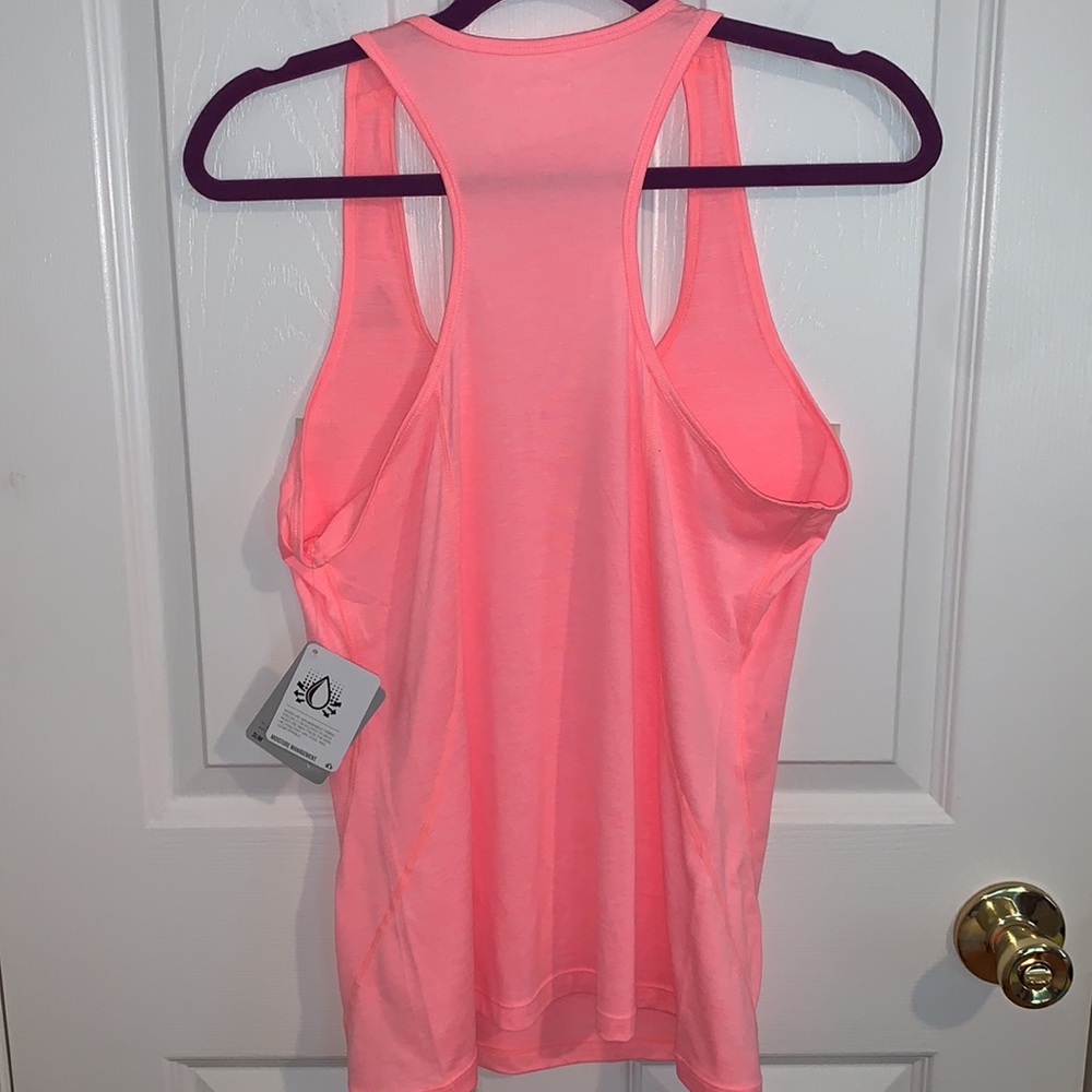 🛑 SOLD Reebok Training Tank - Picture 4 of 8